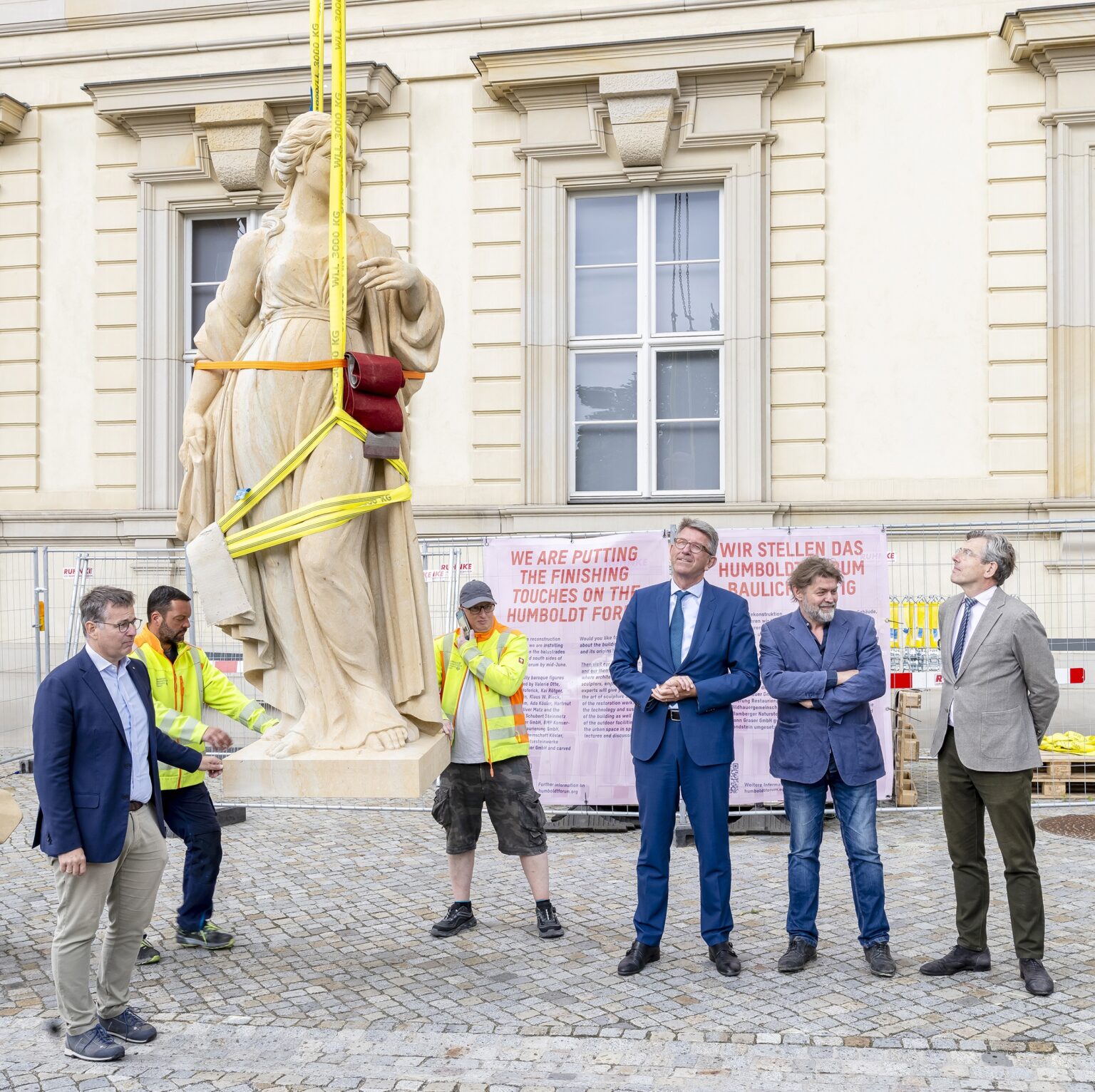 Weimer Typesetting Kulturstaatsminister Wolfram Weimer im Humboldt Forum ...