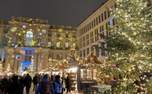 Der Wintermarkt 2023 im Schlüterhof vom Berliner Schloss